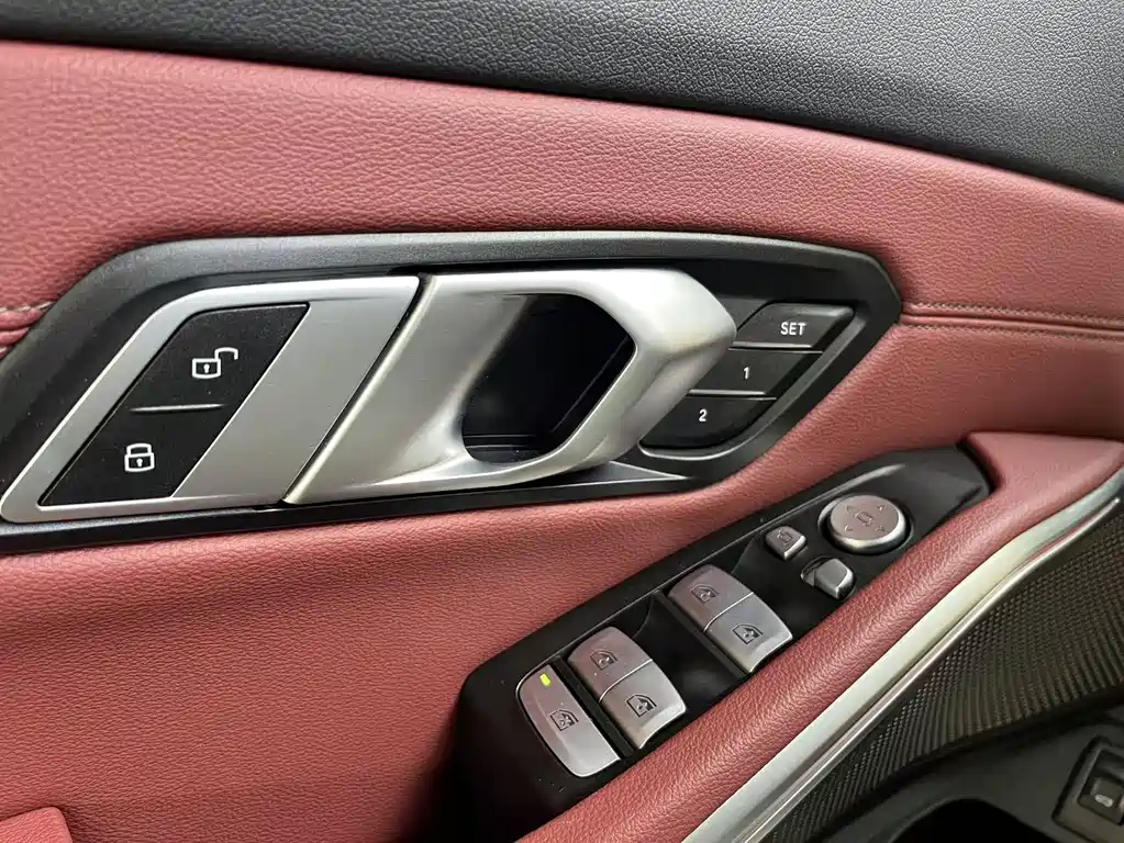BMW 3 Series — миниатюра 10