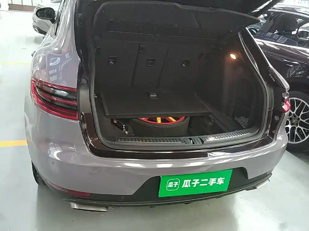 Porsche Macan — миниатюра 19