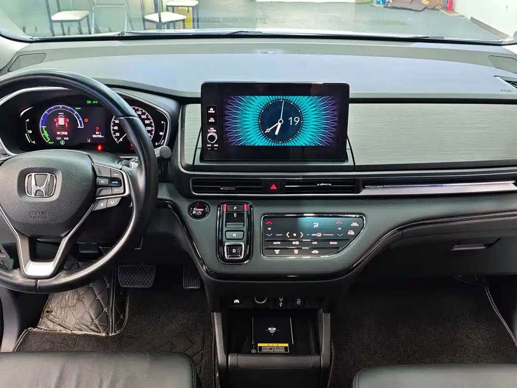 Honda Elysion — миниатюра 10