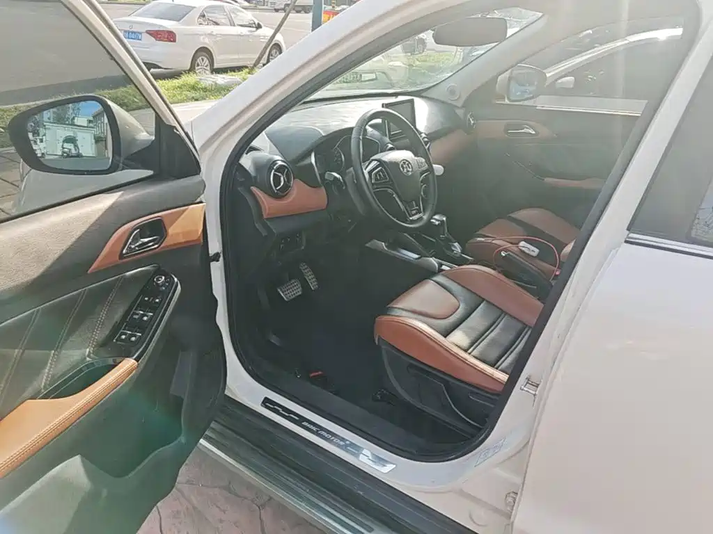 BAIC Senova X35 — миниатюра 16