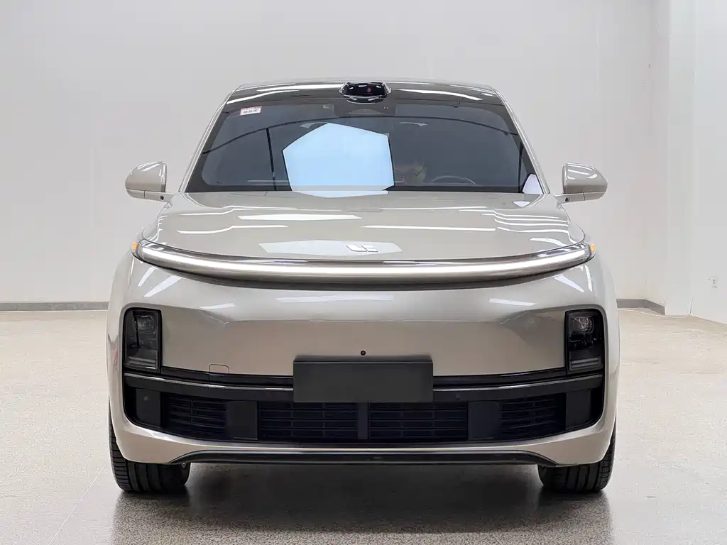 Li Auto Li L9 — миниатюра 2