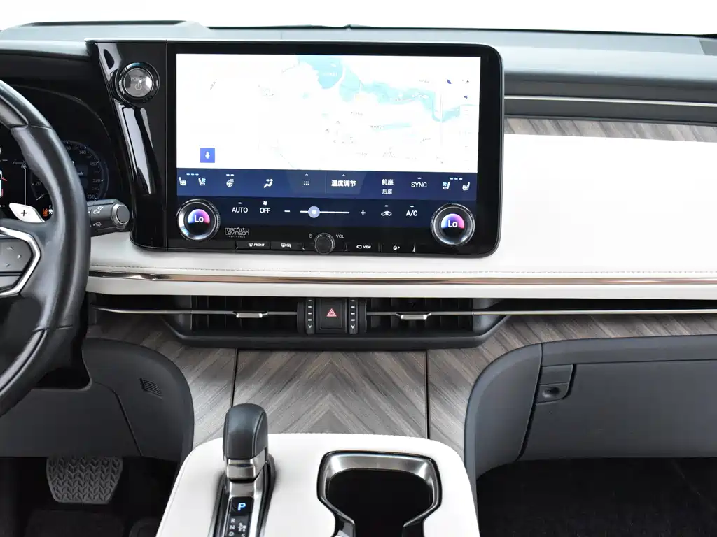 Lexus LM 2023 350h мест