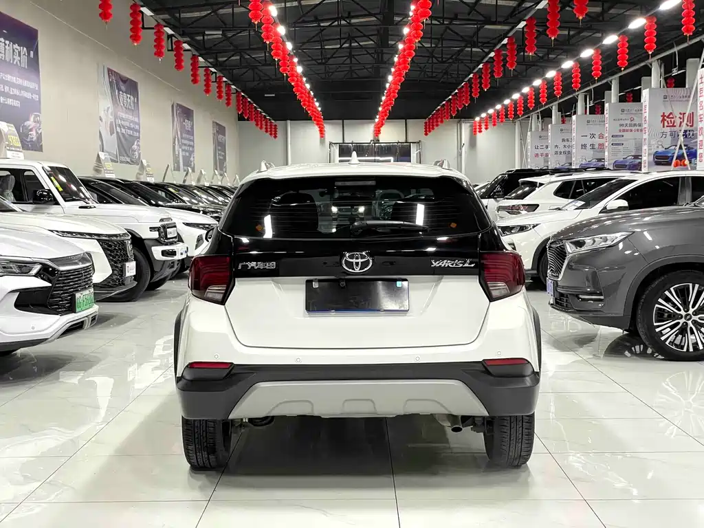 TOYOTA YARIS L ZHIXUAN
