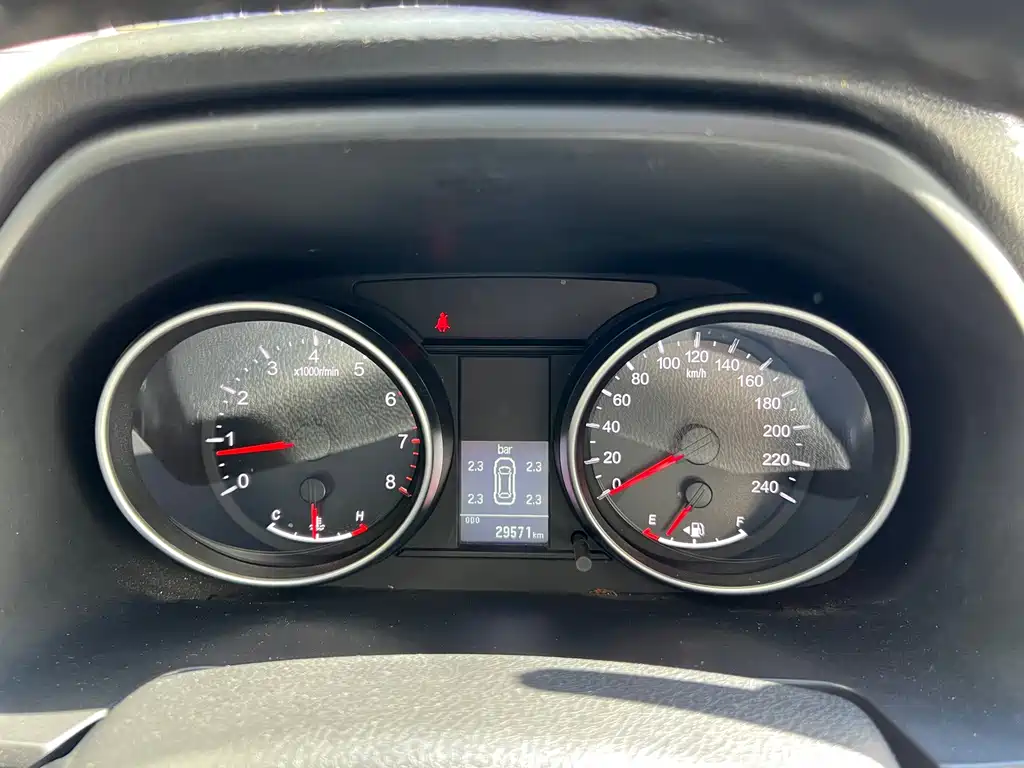 Haval M6 — миниатюра 15