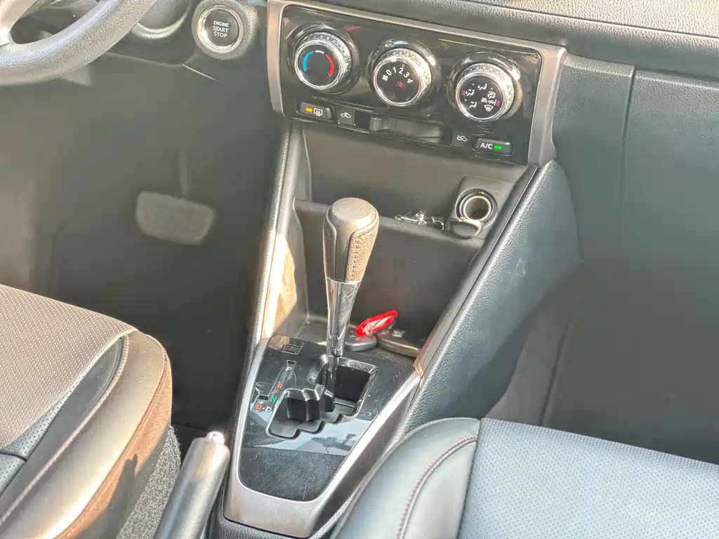 TOYOTA YARIS L ZHIXUAN