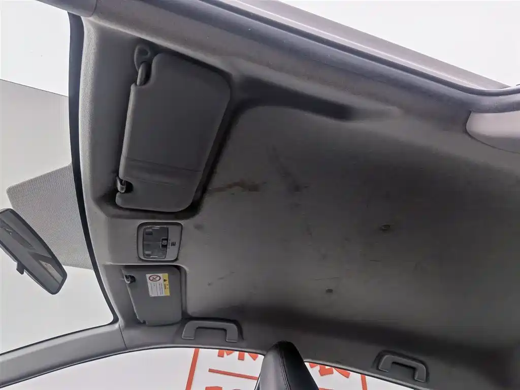 TOYOTA YARIS L ZHIXUAN