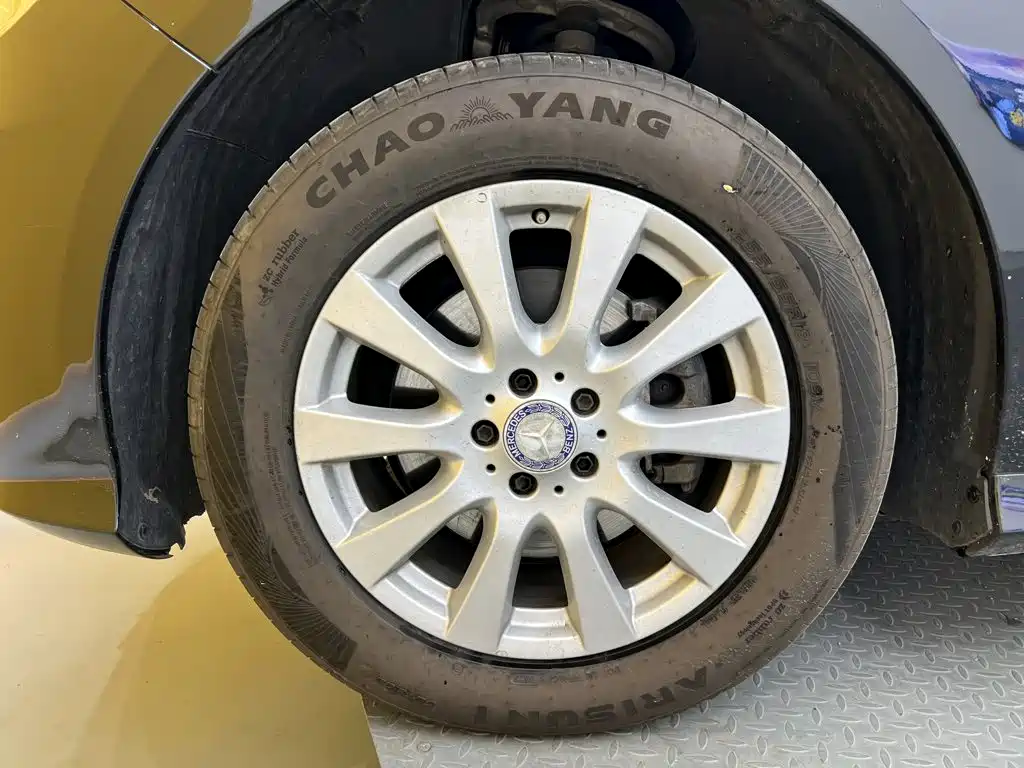 Mercedes-Benz R-Class — миниатюра 10