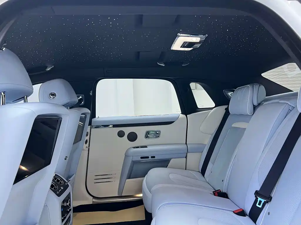 Rolls-Royce Ghost — миниатюра 39