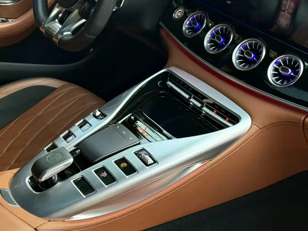 Mercedes-Benz AMG GT — миниатюра 12
