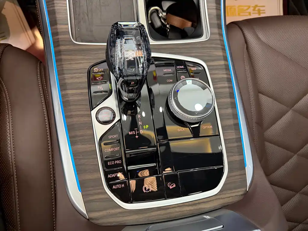BMW X5 — миниатюра 21