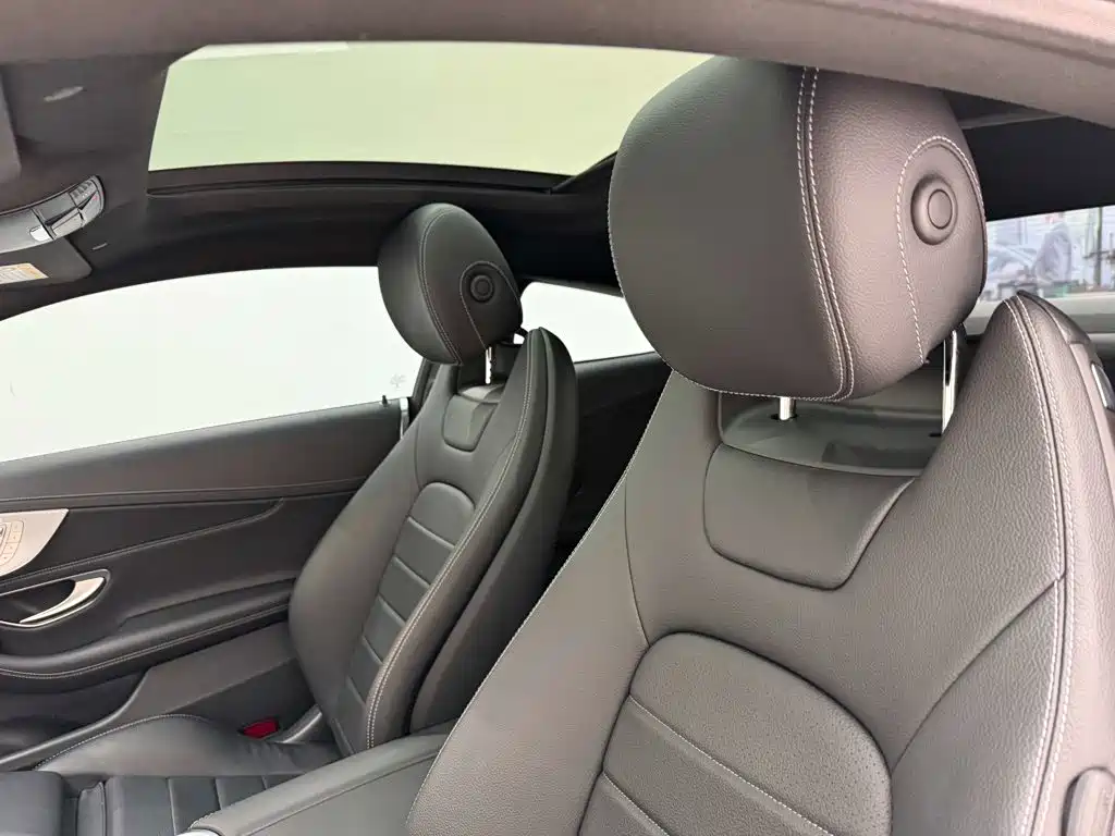 Mercedes-Benz C-Class (Import) — миниатюра 25