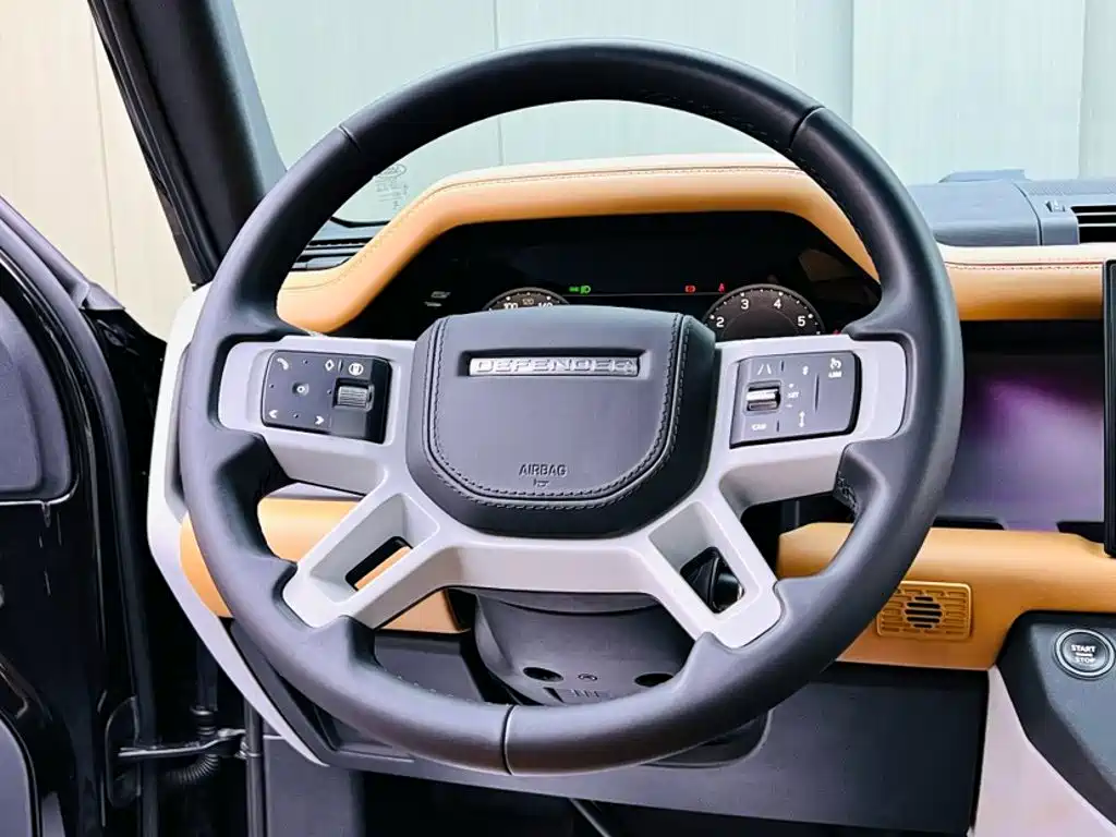 Land Rover Defender — миниатюра 4