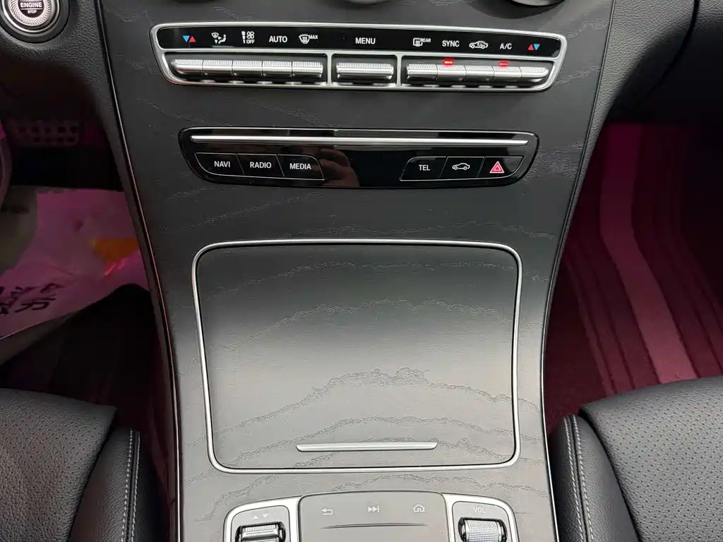 Mercedes-Benz C-Class (Import) — миниатюра 28