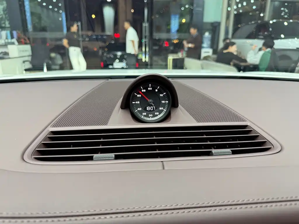 Porsche Panamera — миниатюра 19