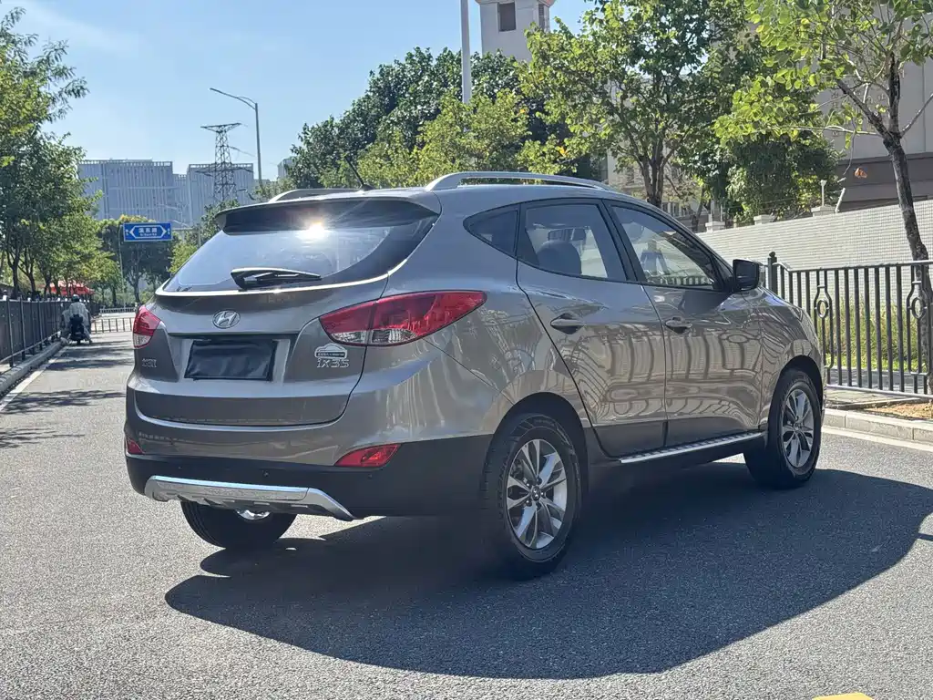 Hyundai ix35 — миниатюра 9