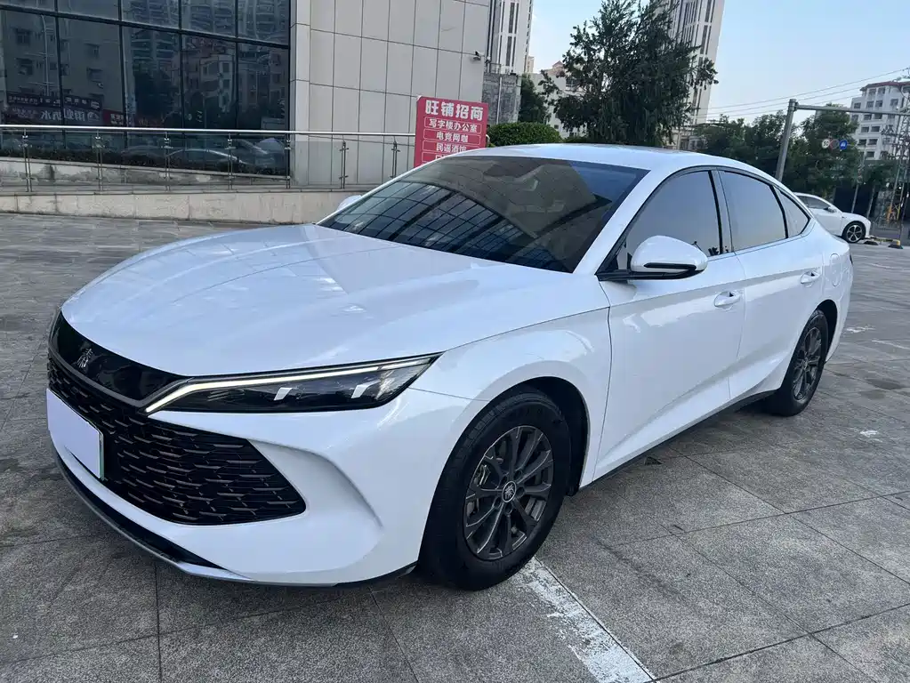 BYD Qin L