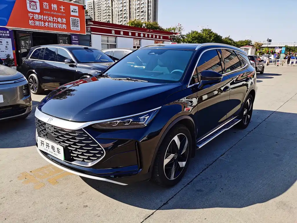 BYD Tang