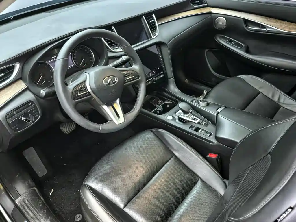 Infiniti QX50 2020 2.0T