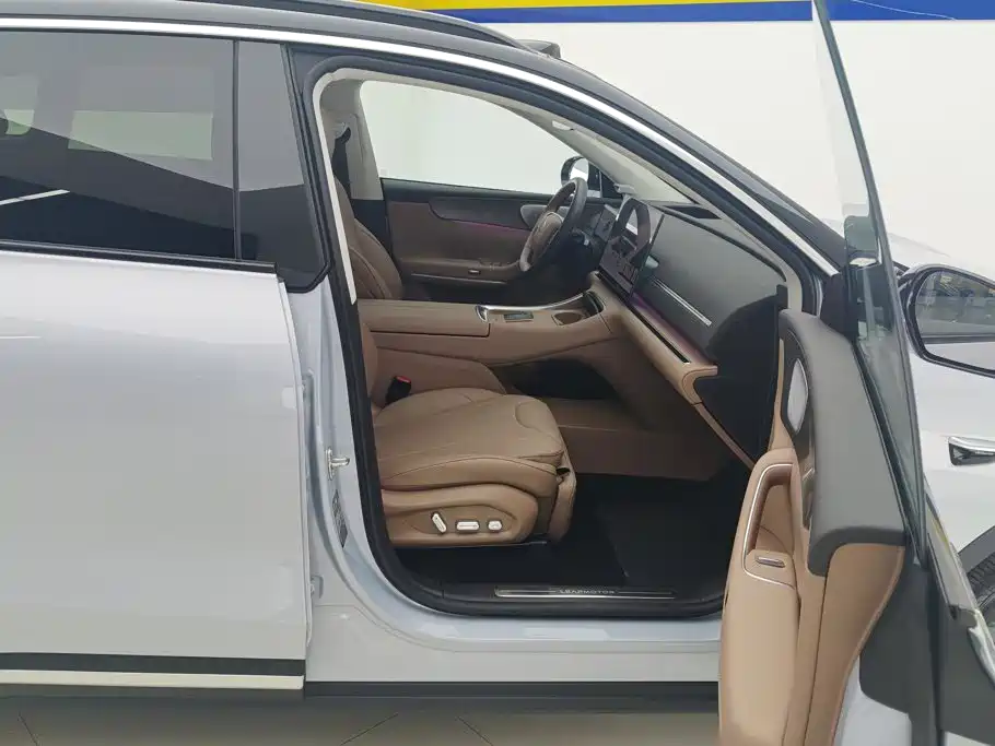 Leapmotor C11 2026 640