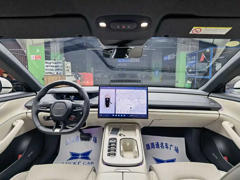 XIAOMI CAR XIAOMI SU7