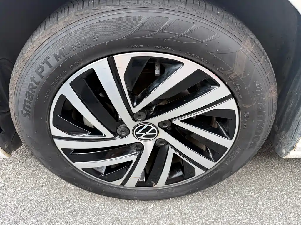 Volkswagen Lavida 2022 1.5L AT