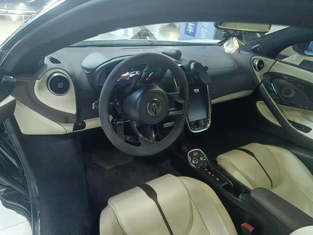 McLaren 570 — миниатюра 4