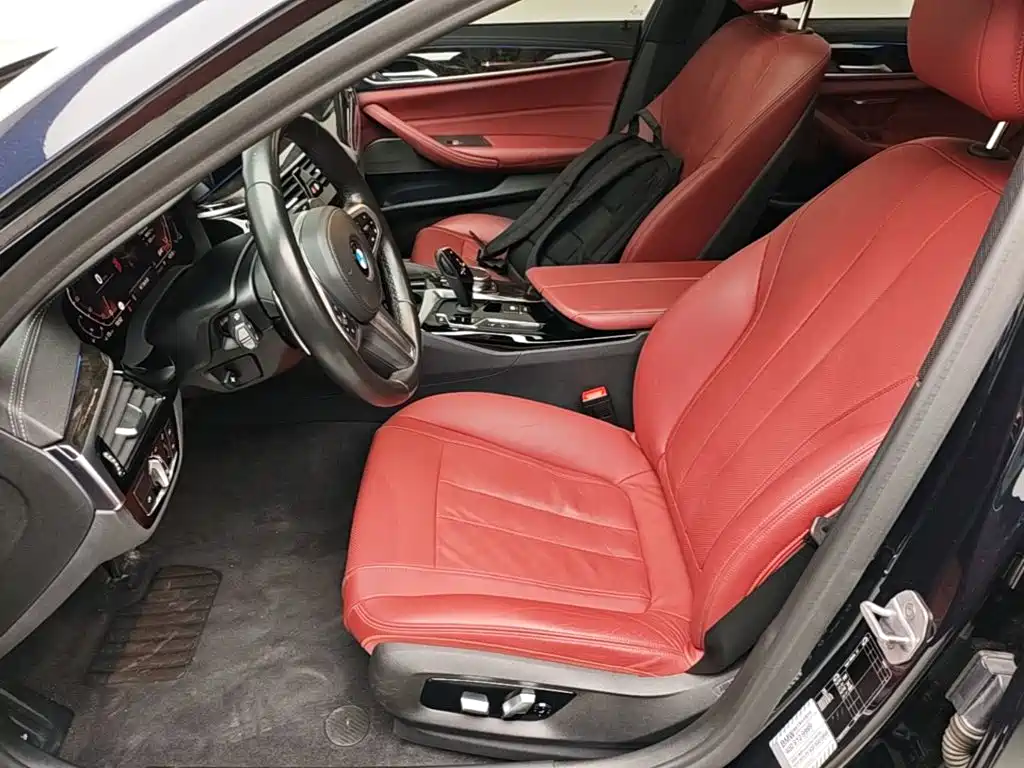 BMW 5 Series — миниатюра 15
