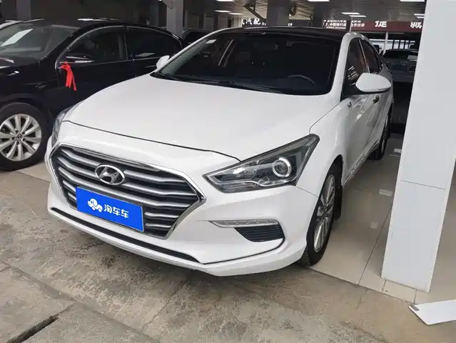 hyundai name-picture