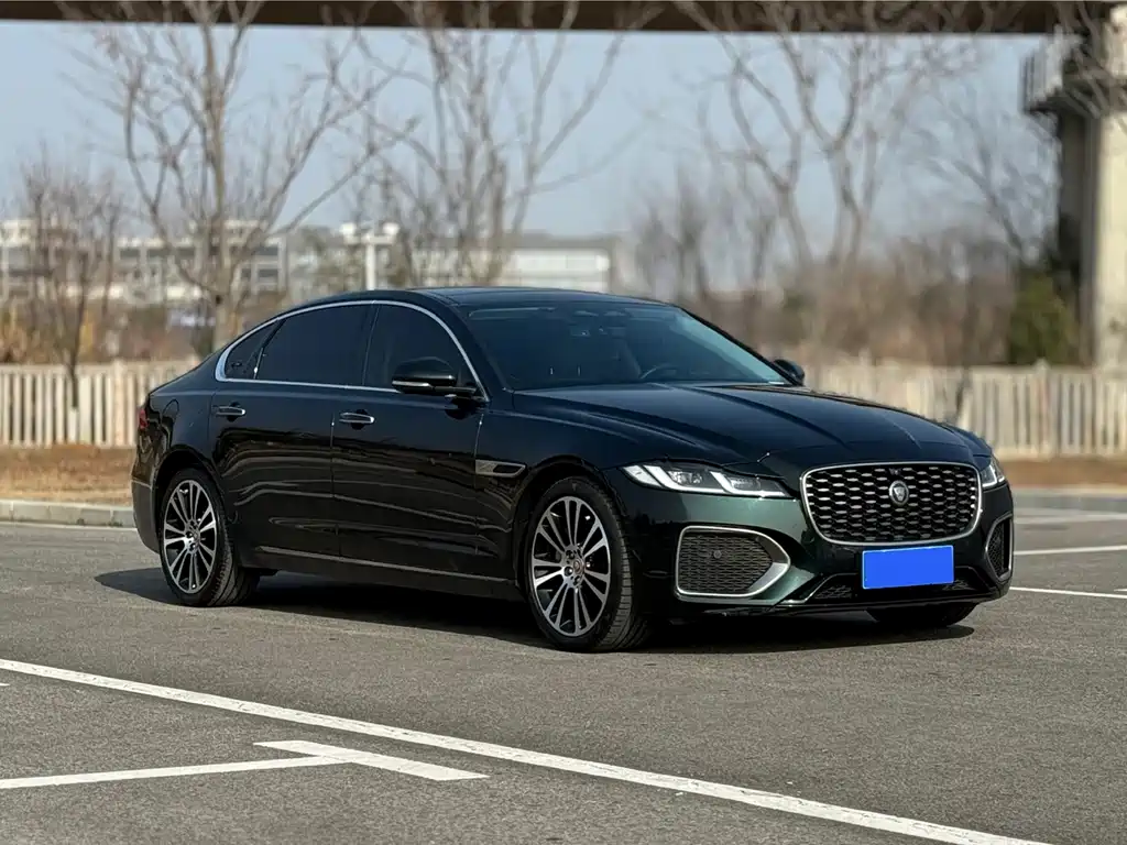 JAGUAR XFL
