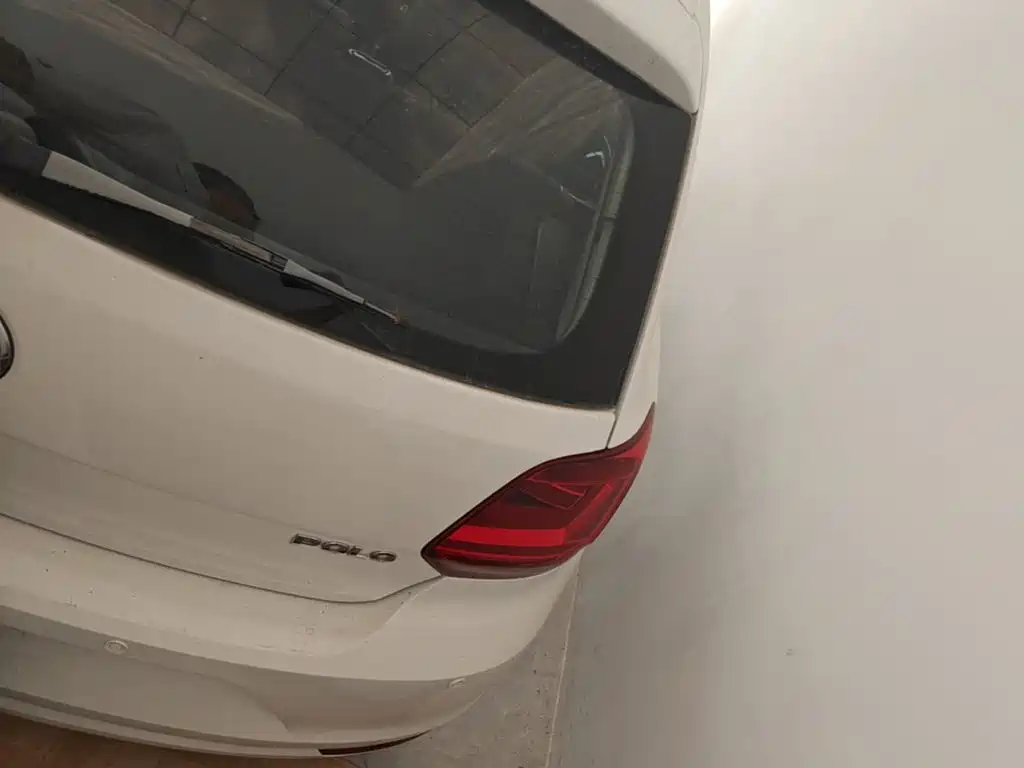 Volkswagen Polo — миниатюра 6