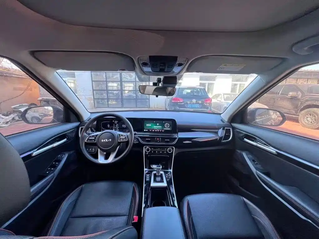 Kia Seltos — миниатюра 11