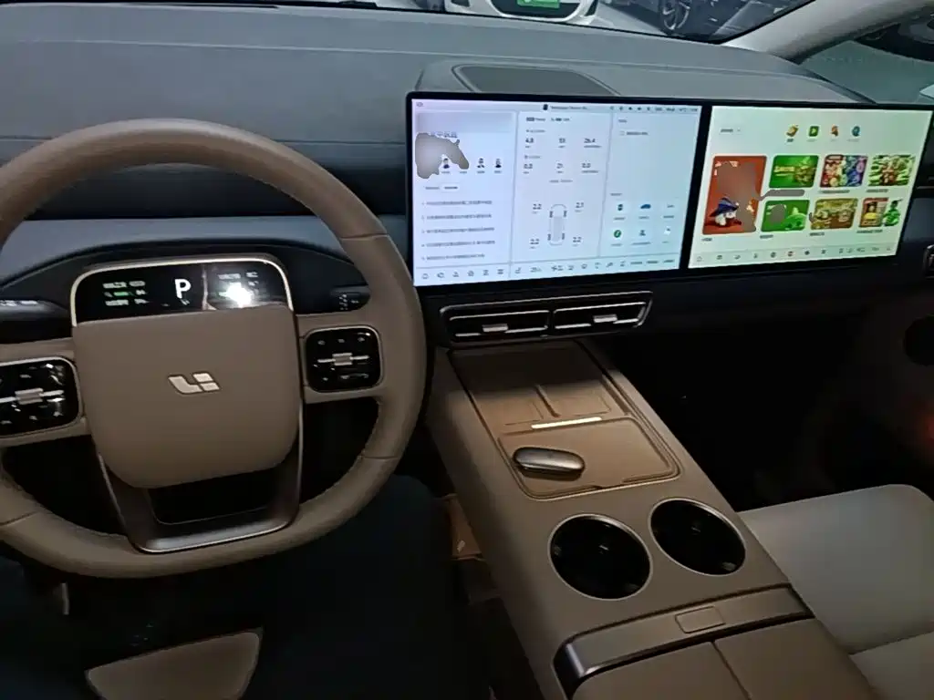 Li Auto Li MEGA — миниатюра 10