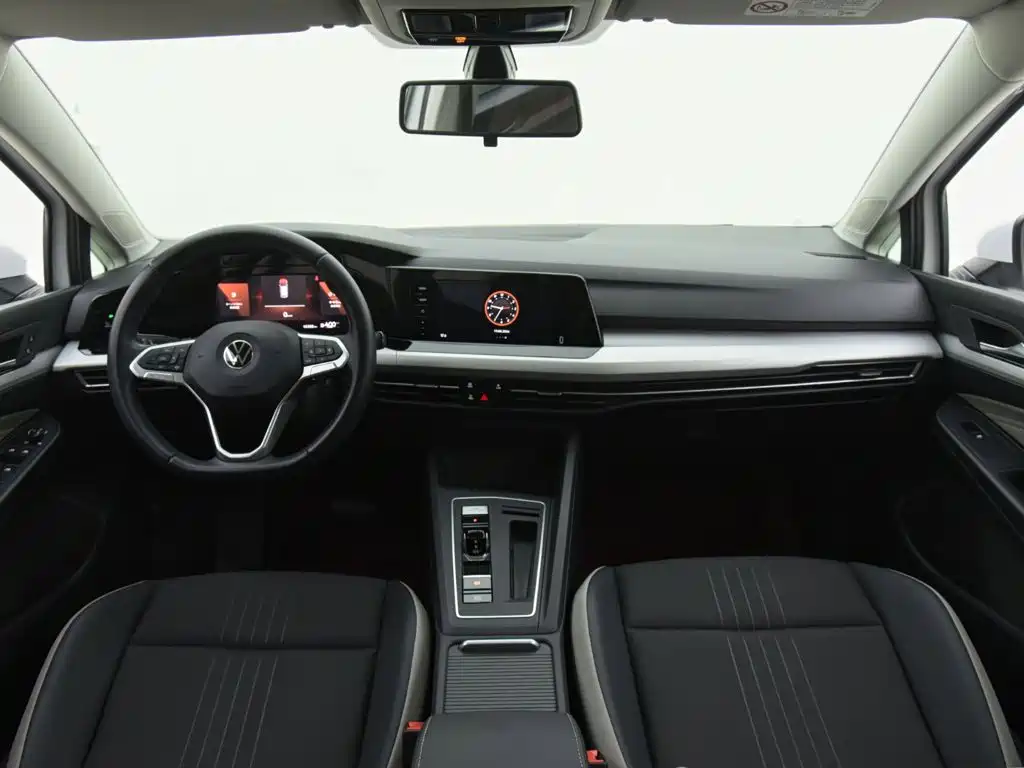 Volkswagen Golf — миниатюра 9