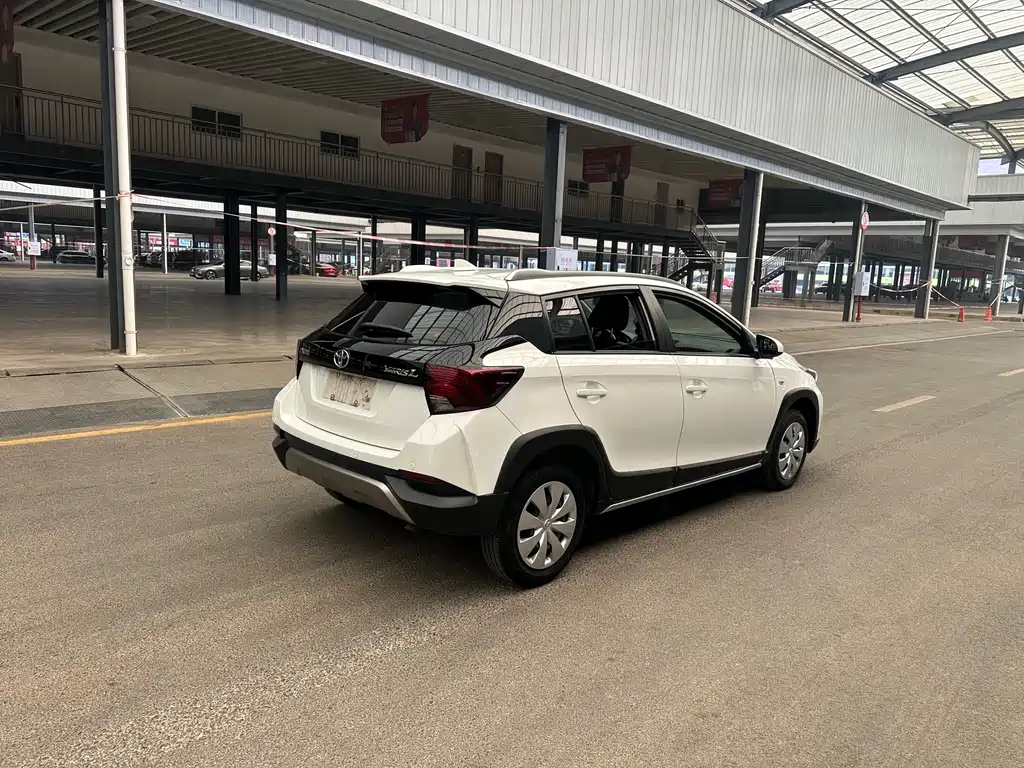 TOYOTA YARIS L ZHIXUAN