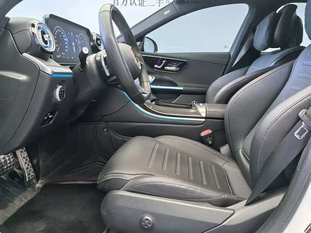 Mercedes-Benz C-Class — миниатюра 14