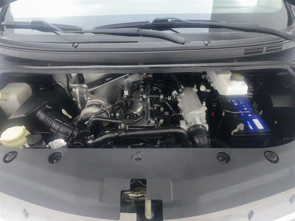 Dongfeng CM7 2018 2.0T AT Premium