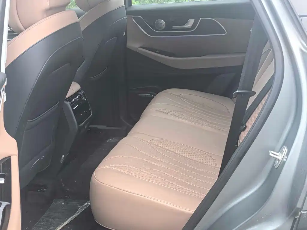 Chery Tiggo 8L — миниатюра 16