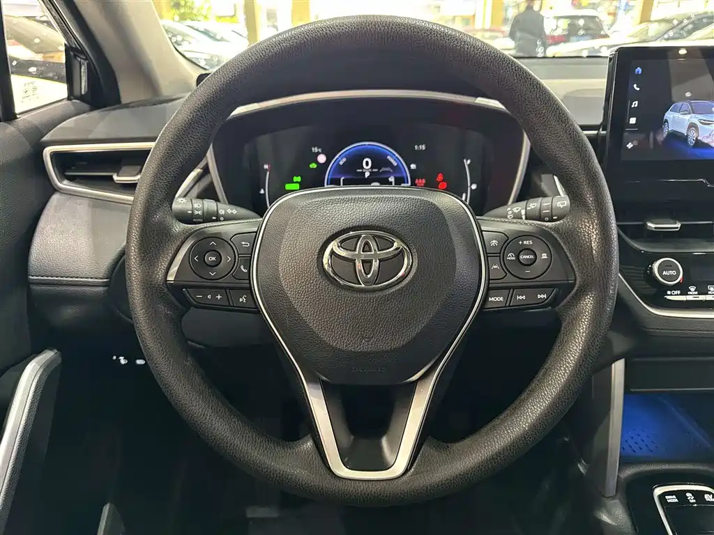 TOYOTA FENGLANDA