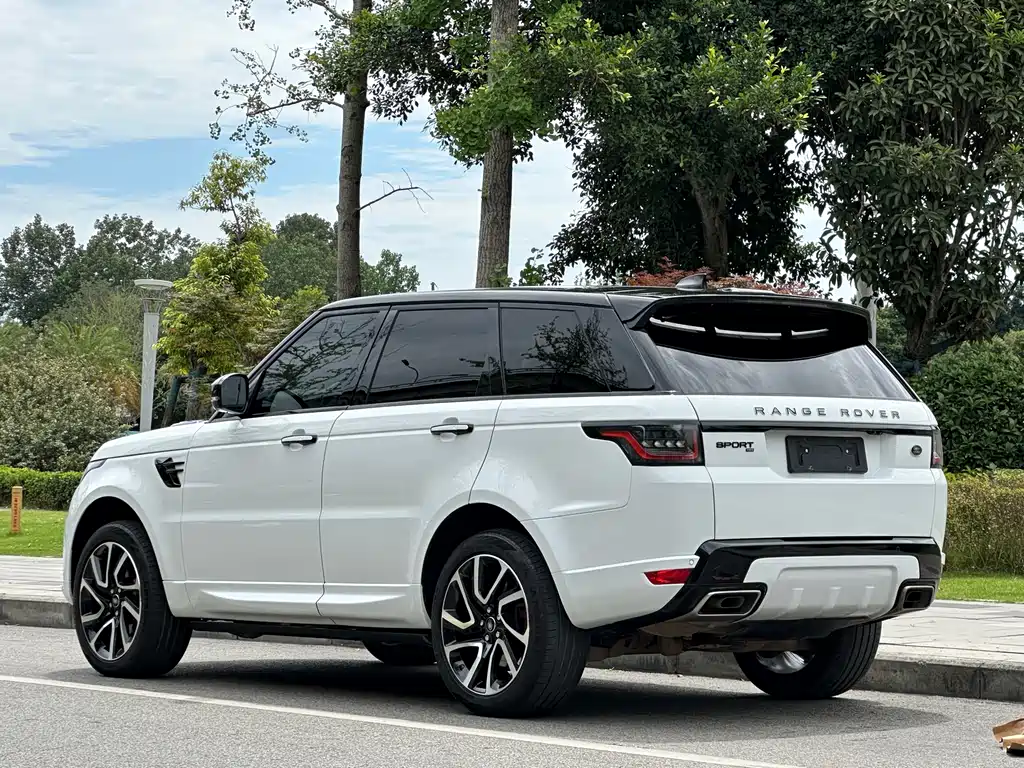 Land Rover Range Rover Sport 2020 3.0 L6 HSE DYNAMIC