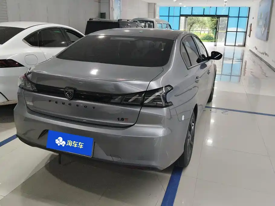 Peugeot 408 — миниатюра 3