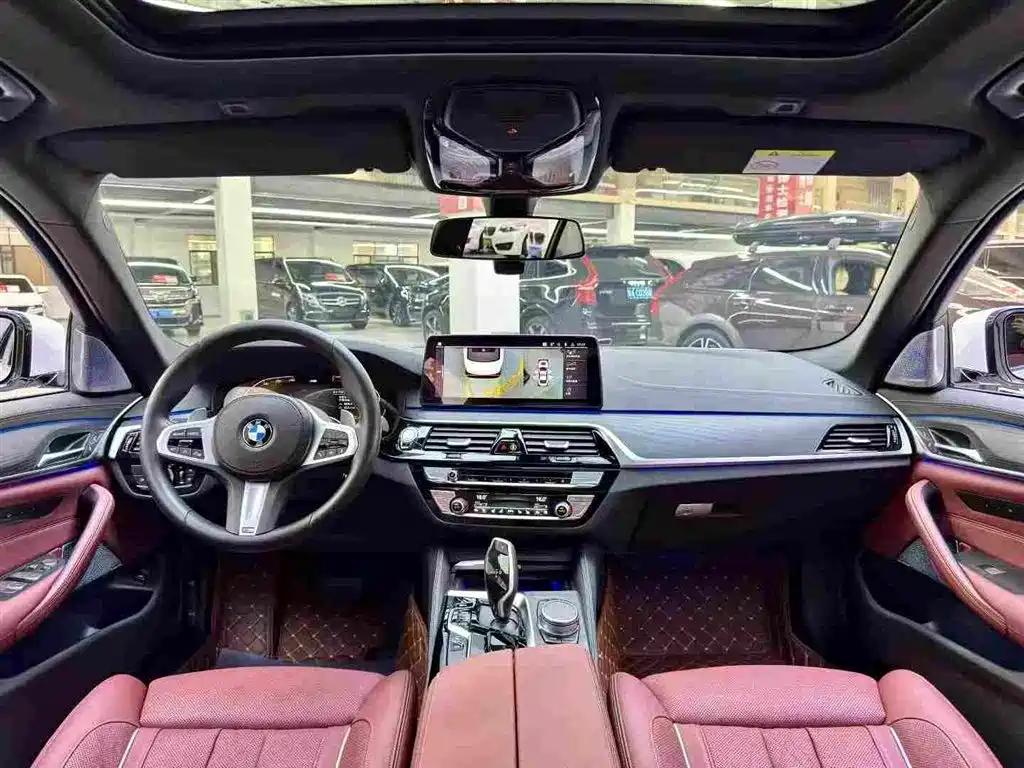 BMW 5 Series — миниатюра 6