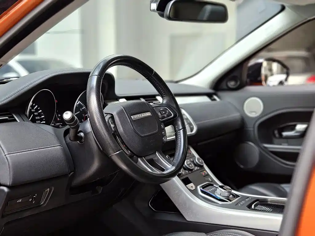 Land Rover Evoque (Import) — миниатюра 10