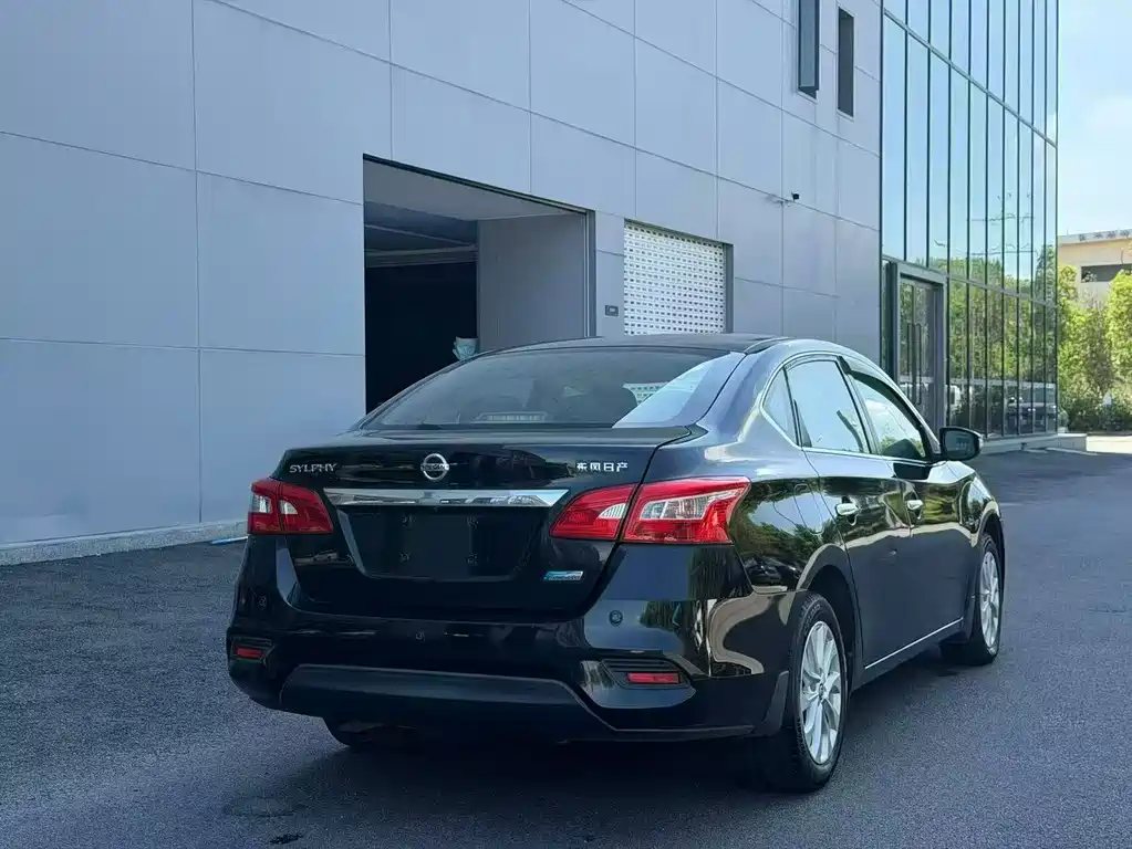 Nissan Sylphy — миниатюра 4