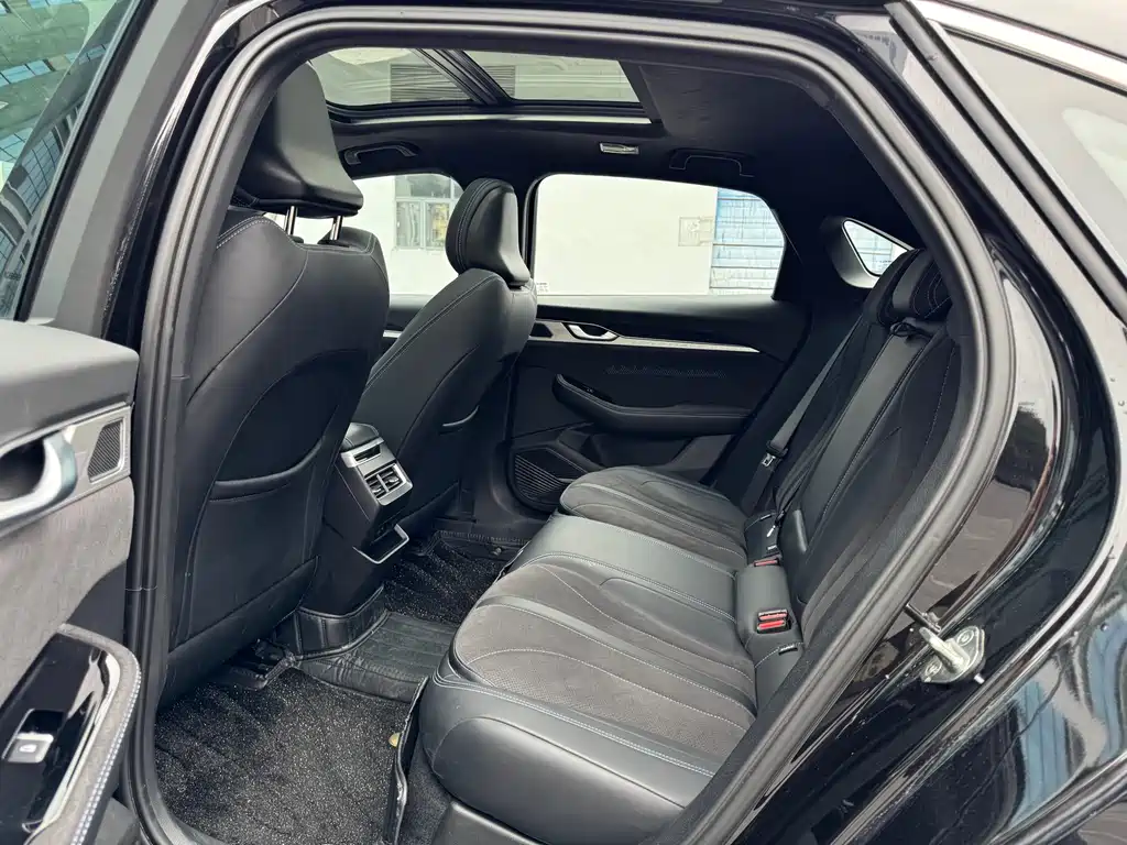 GEELY AUTOMOBILE XINGRUI