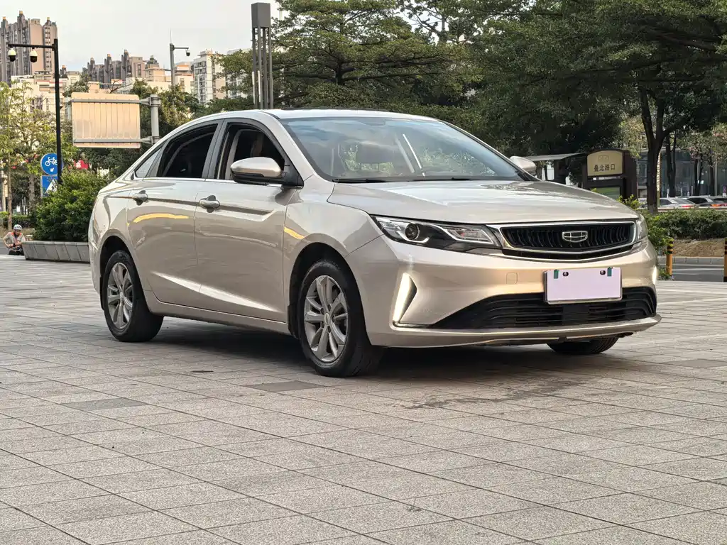 Geely Emgrand GL — миниатюра 3