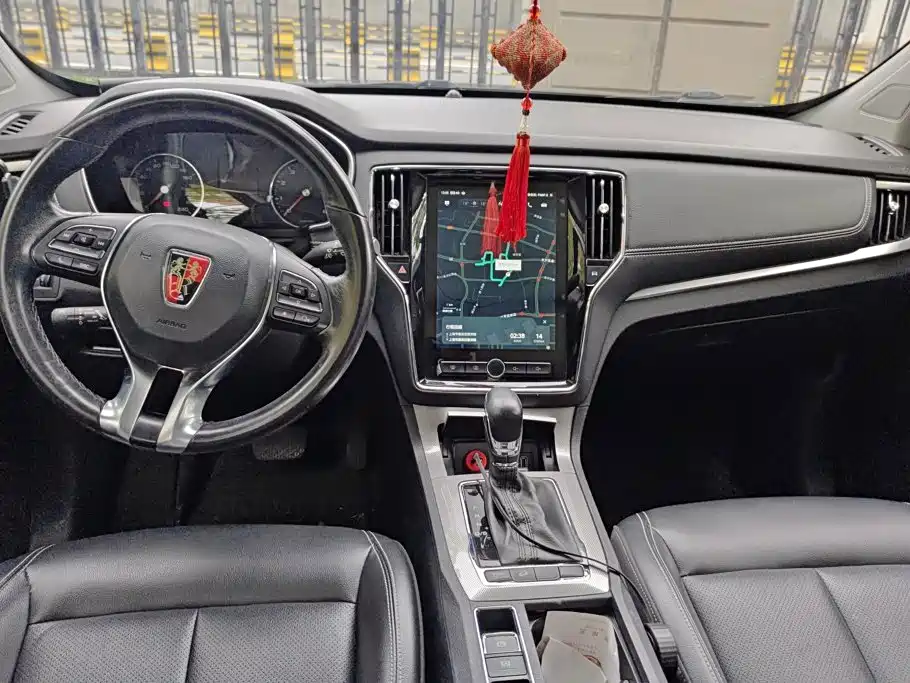 Roewe RX5 — миниатюра 12