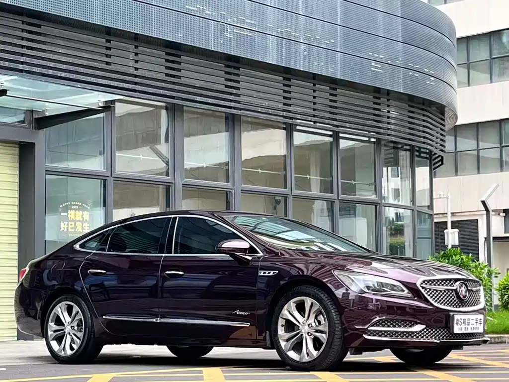 Buick LaCrosse — миниатюра 3
