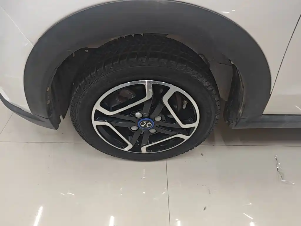 BAIC New Energy EC3 — миниатюра 23