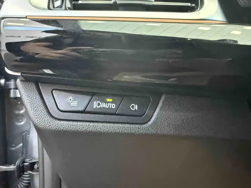 BMW X1 — миниатюра 11