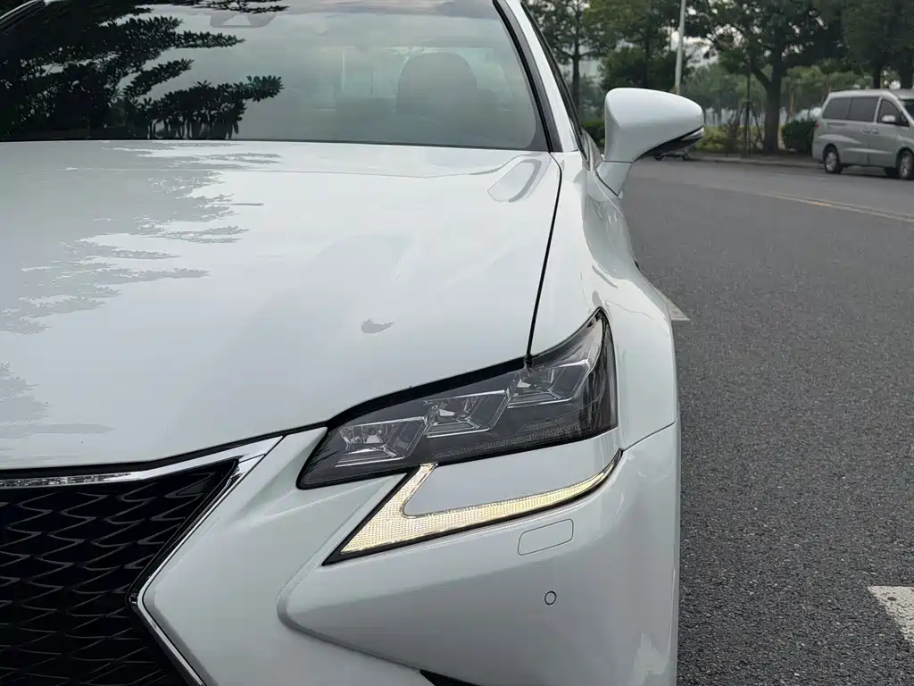 Lexus GS — миниатюра 13